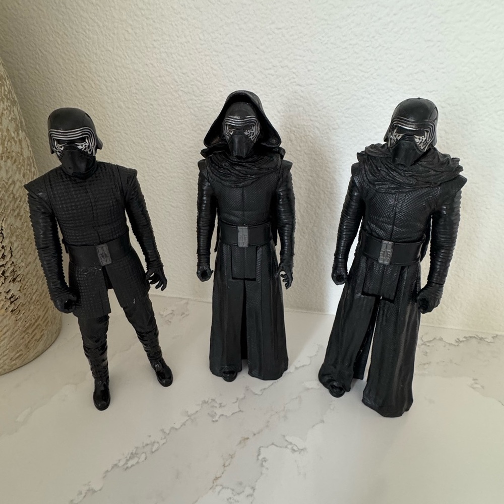 Action Figure Kylo Ren Star Wars, 12 inch Sold as set of 3